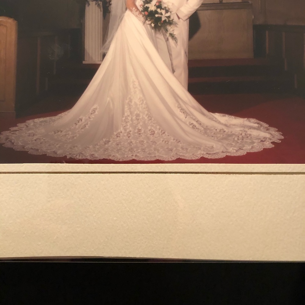 Wedding dress